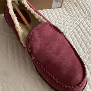 L L Bean Sherpa lined slippers